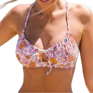 NWT! Cupshe Arty Petals Shirred Lace Up Back Bralette Swim Bikini Top Medium